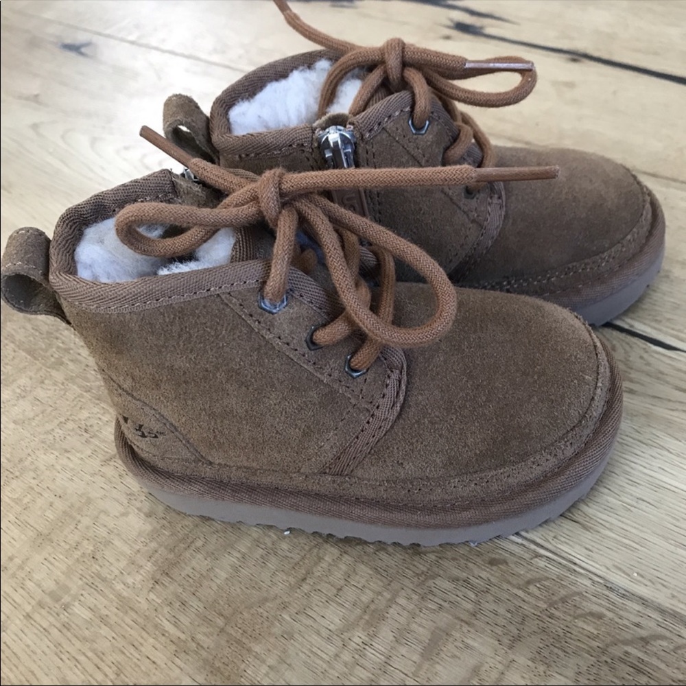 NWOT Never Worn UGG Neumel II Boot Chestnut